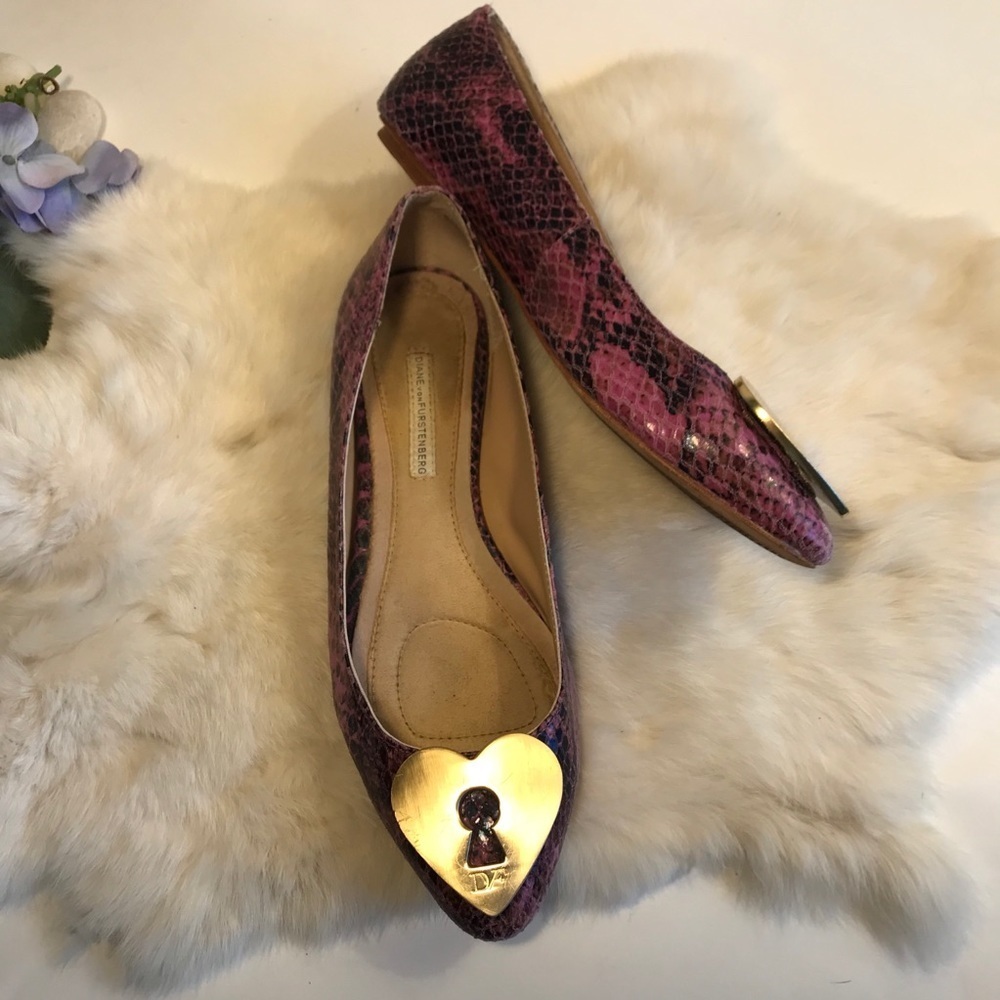 Dvf Heart Snake Pink Leather Pointy Toe Flats 7.5